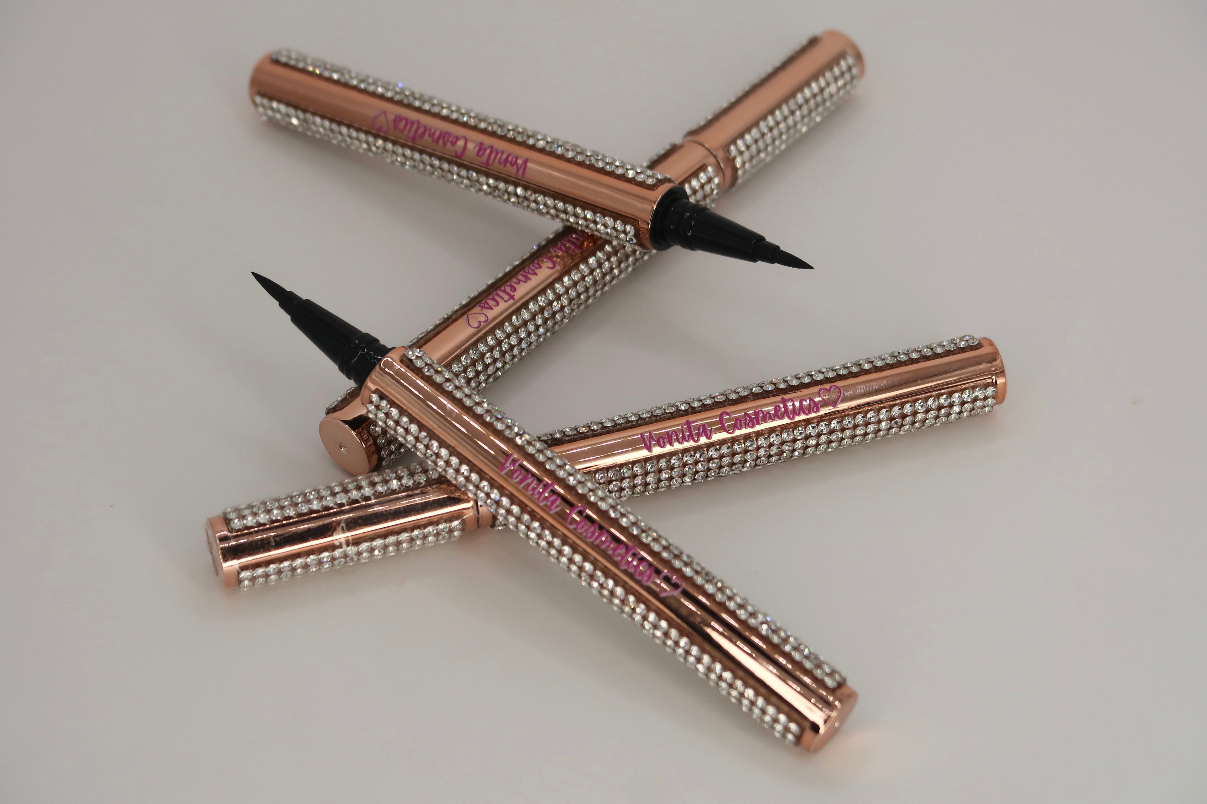 2 in 1 eyeliner lash glue ✨