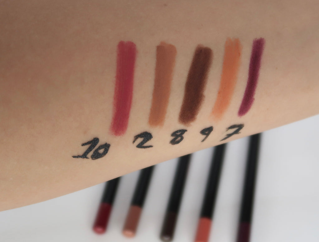 Must Have #1 light brown lip liner 2