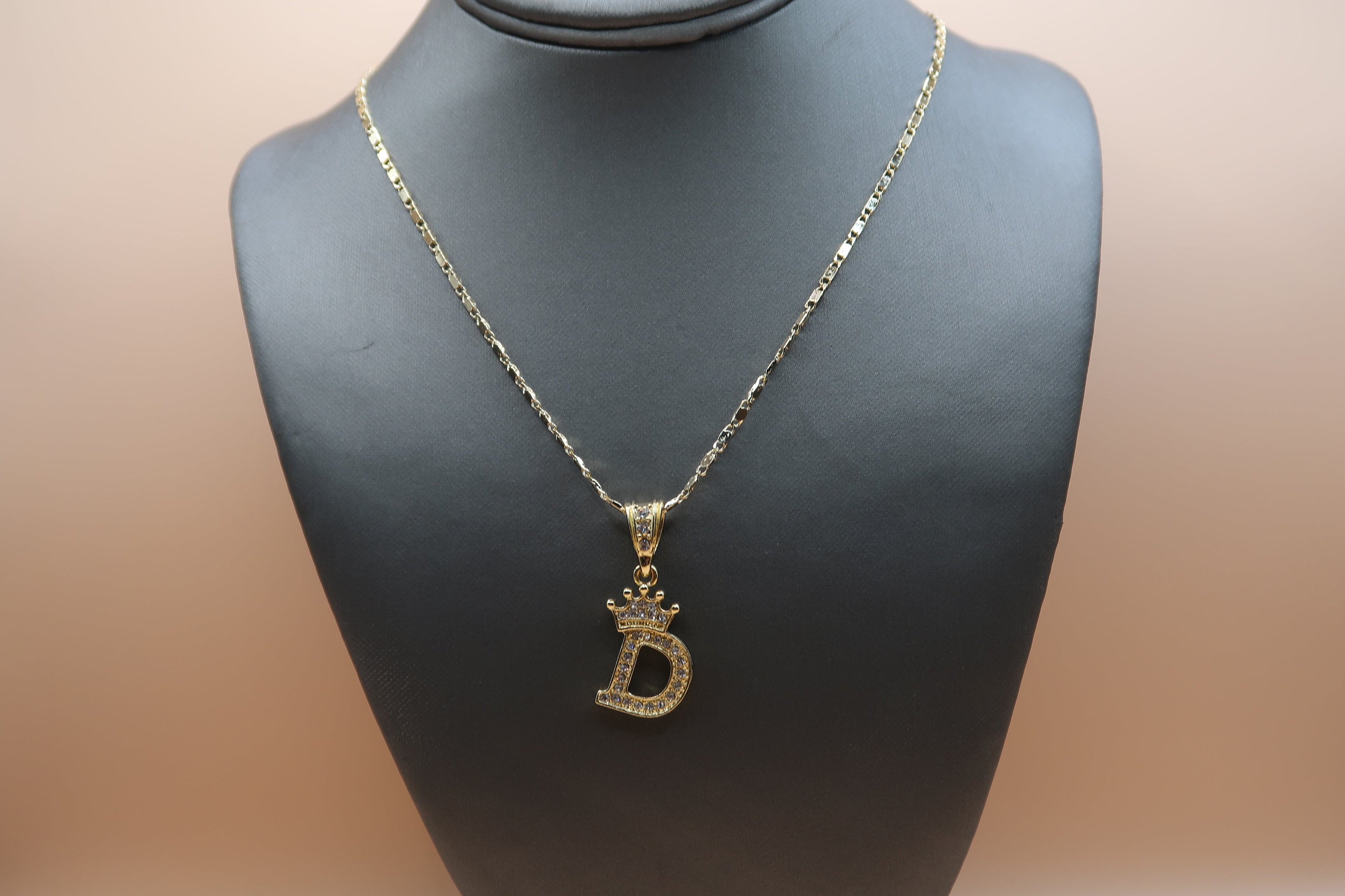 D Crown Necklace